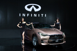 [2016부산모터쇼]인피니티 첫 준중형 SUV ‘Q30’ 데뷔 3790만~4340만원