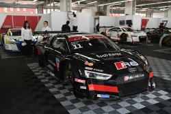 국내 팬들에게는 생소한 '투 히트 레이스', 아우디 R8 LMS Cup은 어떻게 진행될까?