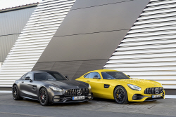 [2017 디트로이트] 더욱 강력해진 2017 메르세데스-AMG GT 시리즈 공개