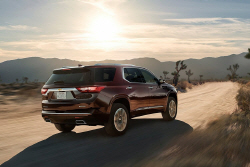 디트로이트 모터쇼에서 만난 쉐보레 트래버스 - 쉐보레 크로스오버 라인업 개편의 방점