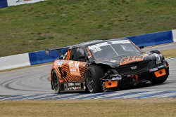 [슈퍼레이스] E&M 모터스포츠 김재현의 레이스 다이어리 (1) 힘겨운 2017 시즌의 시작