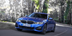 버튼 잔뜩 늘어난 BMW 3시리즈 G20..크리스 뱅글 혁...
