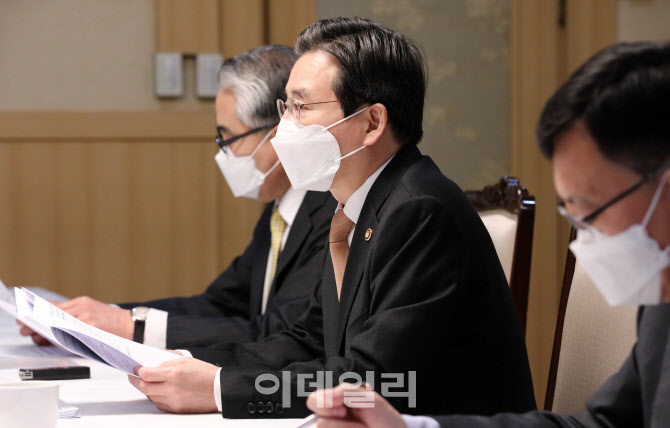 인사말하는 권영수  LG 부회장                                                                                                                                    ...