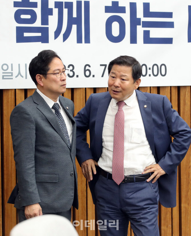 '발언하는 김기현 대표'                                                                                                                                         ...