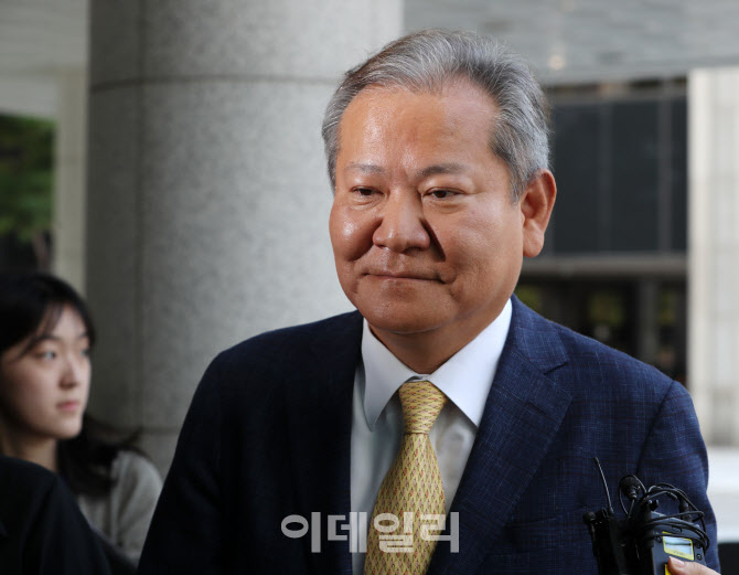 이상민 전 장관, 내란 특검팀 소환                                                                                                                                  ...