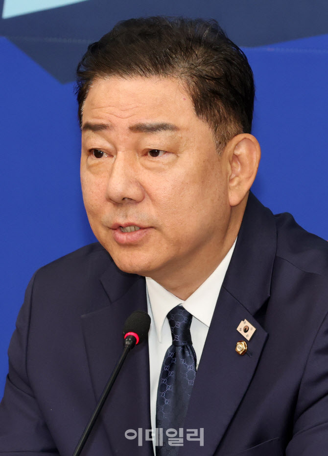 발언하는 김병기 더불어민주당 당대표 직무대행 겸 원내대표                                                                                                                       ...