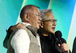 현대차-엔비디아, '피지컬 AI' 한 배…자율주행·로봇 전방위 협력