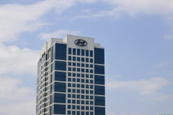 글로벌 車 신용등급 연쇄 하락…현대차·토요타만 버텼다