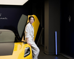 마세라티, ‘GT2 스트라달레’ 출시 행사에 안성재·신혜선 초청