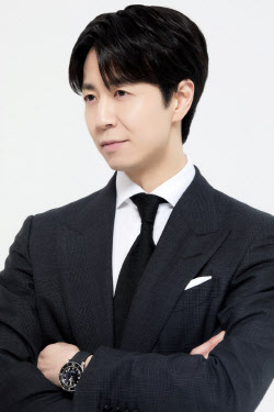 벤츠코리아, 손종원 셰프와 디지털 콘텐츠 협업
