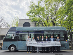 KGM-에이투지, '레벨4 자율주행차 개발' 손 잡았다