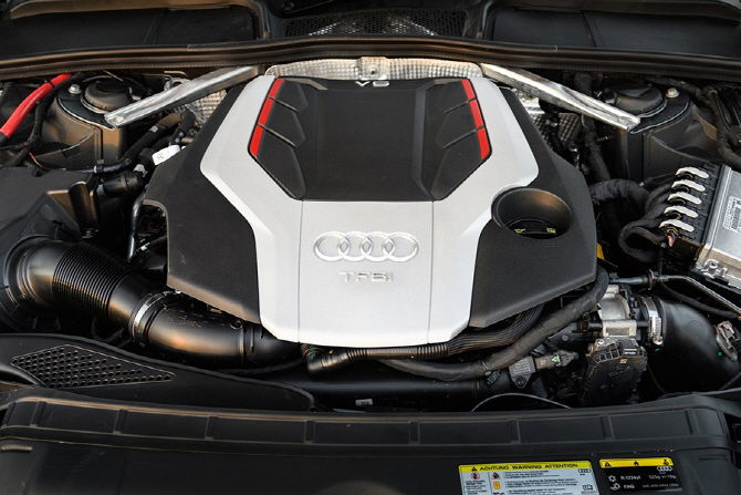 [포토] 아우디 S5 스포트백에 3.0L TFSI 엔진