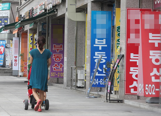 부동산만 나홀로 성장…한국경제 활력 `이상신호`