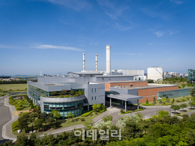 PS17122000728.jpg