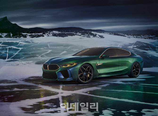 BMW, 콘셉트 M8 그란 쿠페 세계 최초 공개