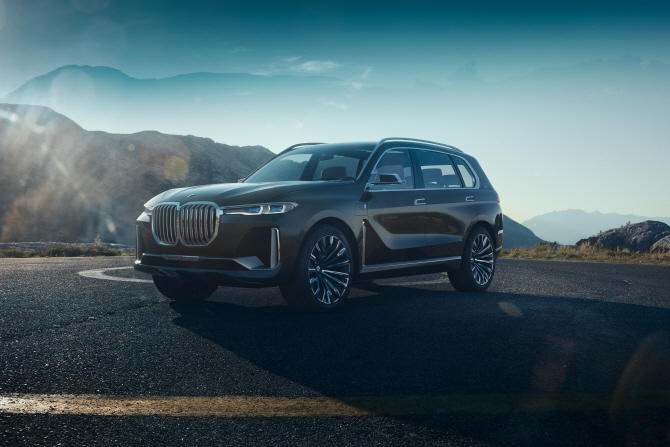 BMW, 2018 베이징모터쇼서 고성능 모델 `뉴 M2 컴페티션` 공개