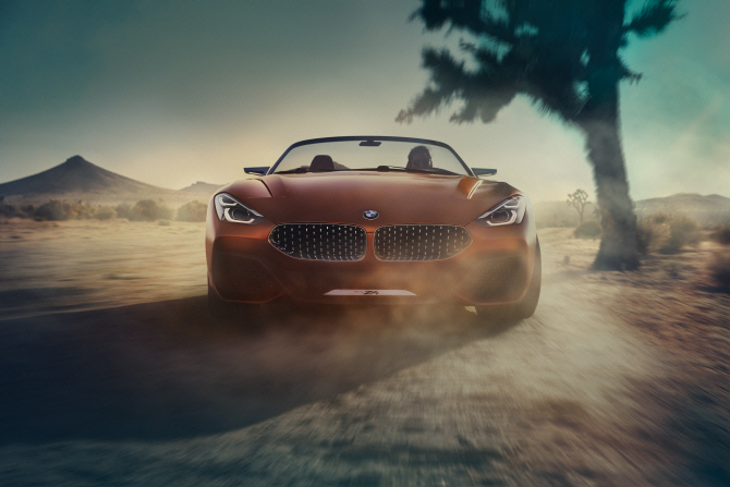 BMW `Z4`, 공개에 앞서 이미지 유출…`디자인·엔진 싹 바꼈다`