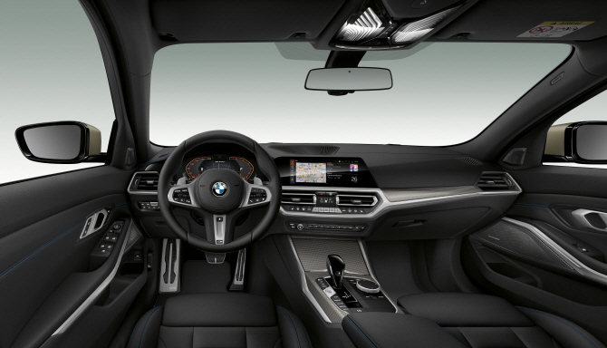 BMW 'M340i xDrive', 깔끔한 실내 인테리어