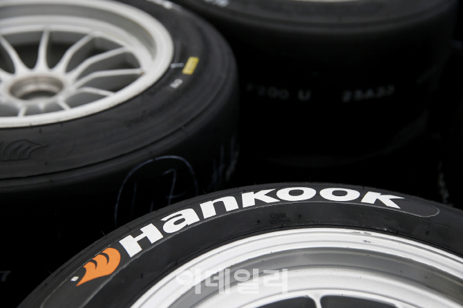 한국타이어, `포뮬러 르노 유로컵` 레이싱 타이어 독점 공급