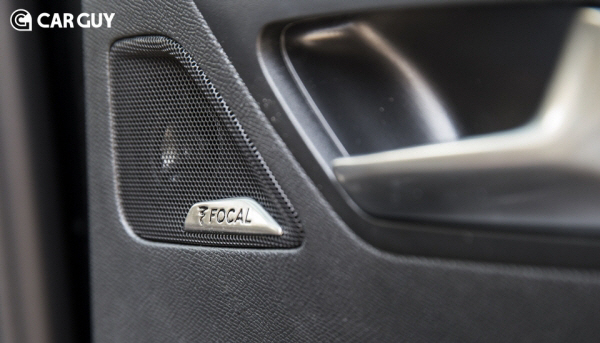 [시승기]이건희가 사랑한 오디오 ‘포칼’ 품다..푸조 5008 GT