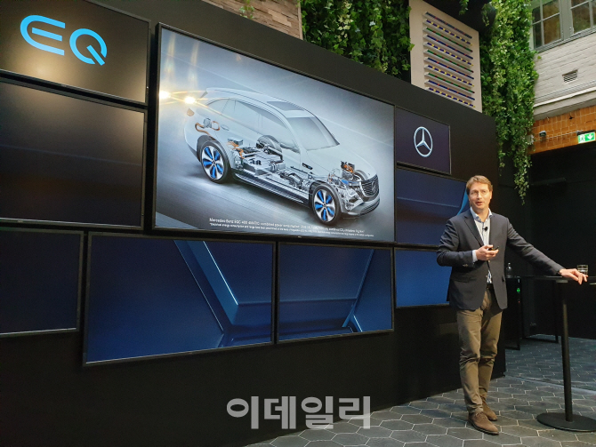 벤츠 CEO “EQC, 韓 고급 전기차 시장 주도할 것”