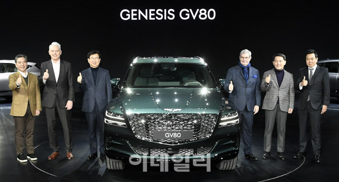 모습 드러낸 제네시스 SUV 'GV80'