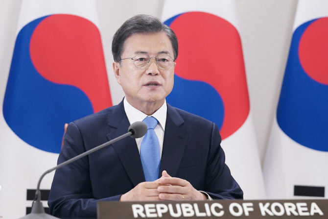 文대통령, 의지 반영..한국판 뉴딜, 디지털뉴딜+그린뉴딜 밑그림(상보)