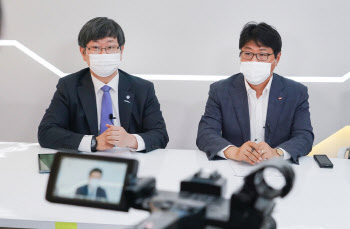 “AI스피커 어르신 돌봄, 연말까지 6500명으로 확대”(일문일답)