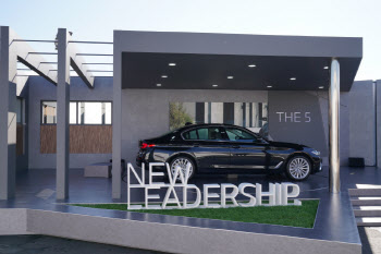 한국인이 사랑한 BMW 5시리즈..신형 모델 PHEV 엔진 추가