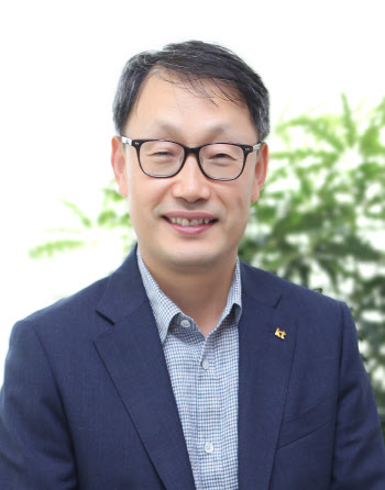 구현모, ‘2022년 본사만 영업익 1조’ 제시..넷플릭스와 협상(종합)