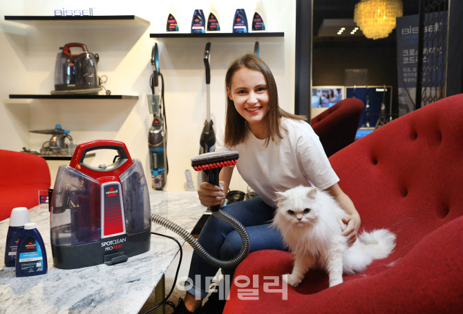 [포토] 반려동물 전용 청소기 스팟클린