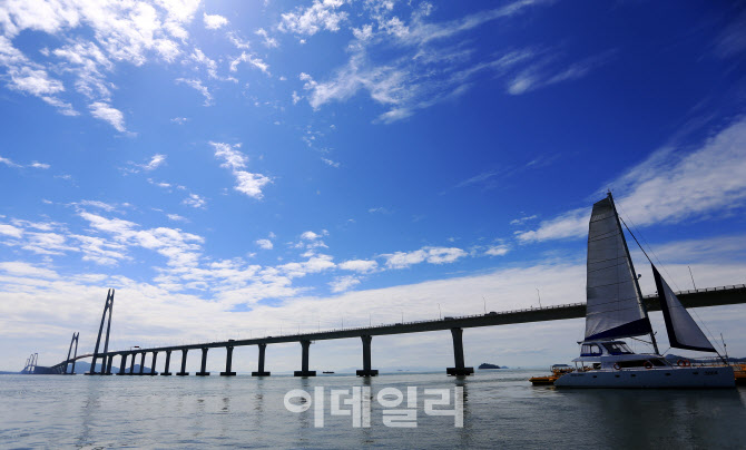 [인싸핫플] '천사의 섬'에 숨은 진짜 '천사'를 찾아라