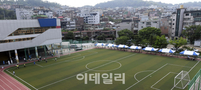 [포토]난우초에 세워진 임시 선별진료소