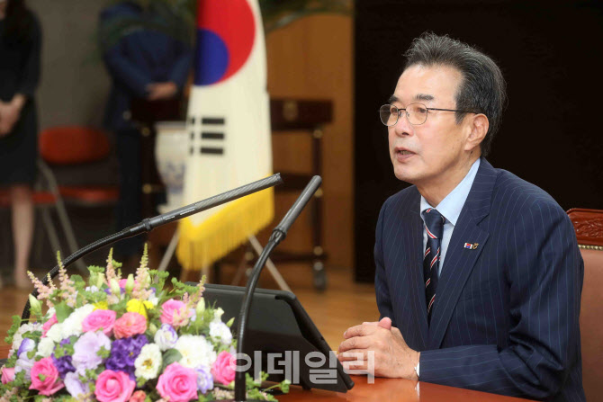 [포토] 품목별전국협의회 인사말하는 이성희 농협회장