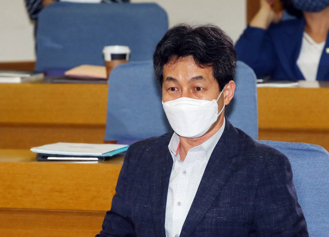 윤건영 "'비문' 박지원 국정원장 내정, 협치·탕평 인사의 끝판"