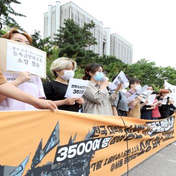 “등록금 아까운데 휴학도 못 한대요”…서러운 신입생