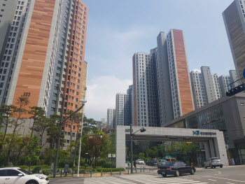 조정대상지역 지정 앞둔 '김포'…여전히 신고가 행렬