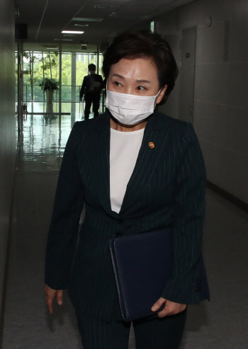 당정, 부동산 시장 `극약 처방`…종부세 최고세율 6%까지 인상 검토