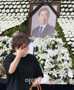 박원순 서울시葬 예정대로 치러진다…가처분 각하(상보)