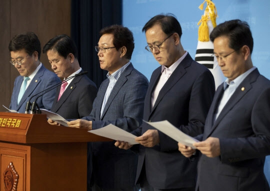 통합, '젠더특보' 청문회 증인채택 요구…민주 "일정상 어렵다"