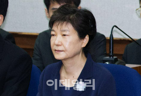 '징역 20년' 박근혜 前 대통령, 최종 대법원行..검찰 재상고