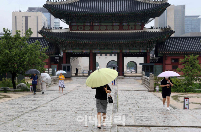 [포토] 재개방한 경복궁