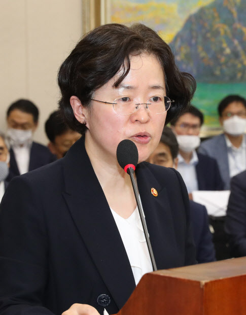 대기업 지주회사 CVC 도입 초읽기…외부자금 차입도 허용 가닥
