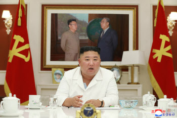 北김정은, '코로나 봉쇄' 개성에 식량·자금 특별지원 지시
