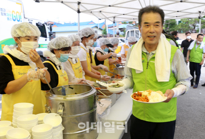 [포토] 범농협 희망나눔 봉사활동