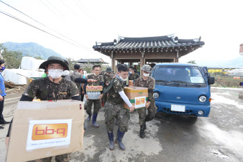 수마도 꺾지 못한 수해지역으로 모인 `온정`