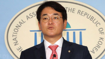박용진 "공정·정의 다루는 법무장관 의혹 유감…검찰이 정리해야"