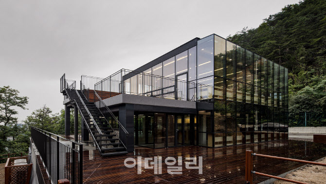 [포토] '인왕산 초소책방 조성' 종로구 적극행정 최우수사례