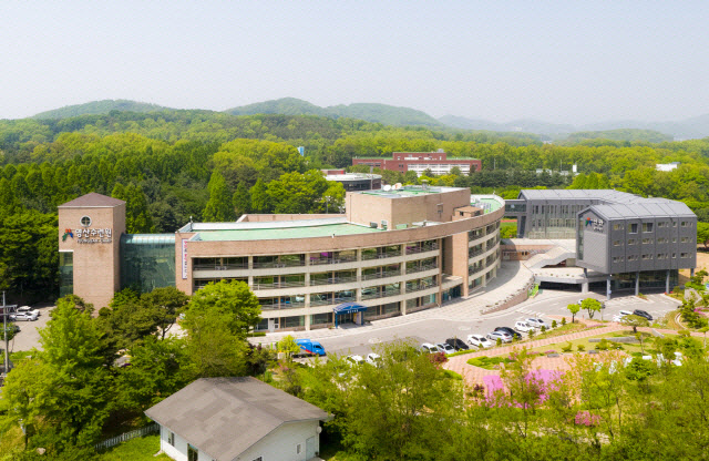 여의도 순복음교회, 코로나 확진자 치유센터로 수련원 제공