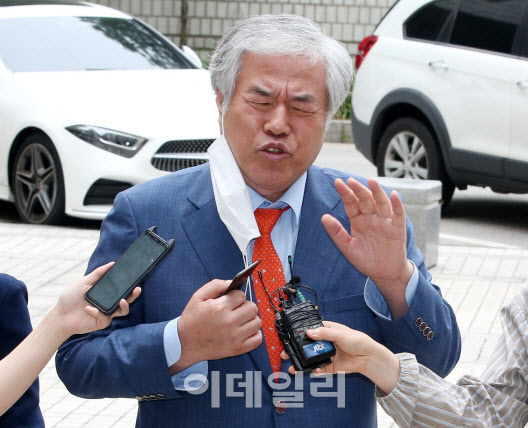 법원, 전광훈 목사 보석 취소…곧 재구속(속보)